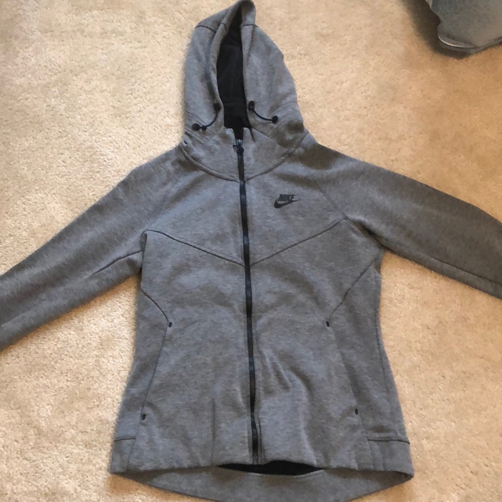 Nike tech fleece
